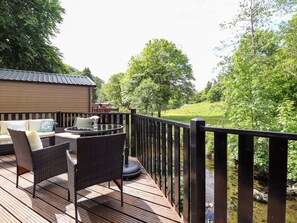 Property grounds - Nutkins Lodge (Windermere)