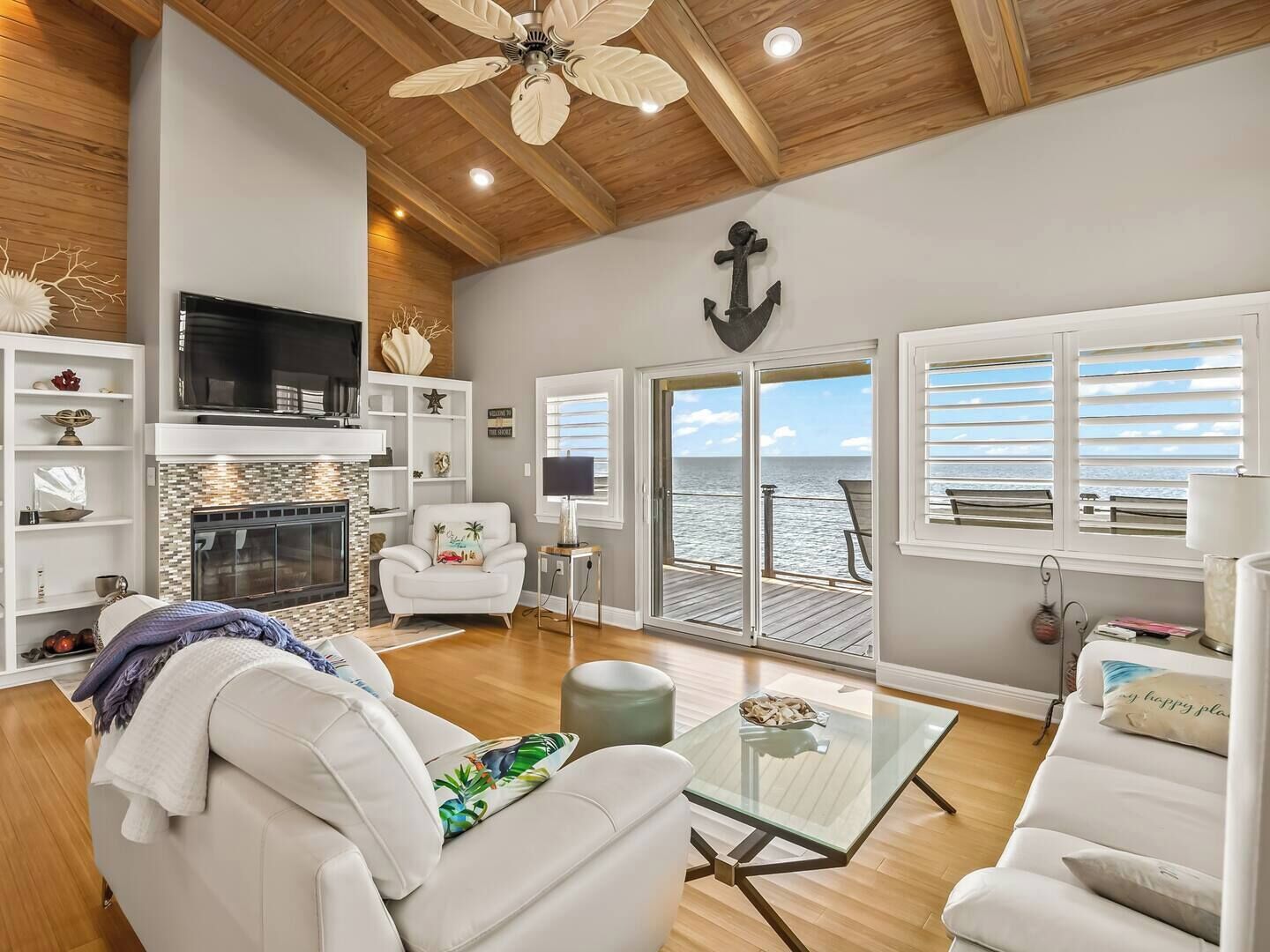 TV connectée, cheminée