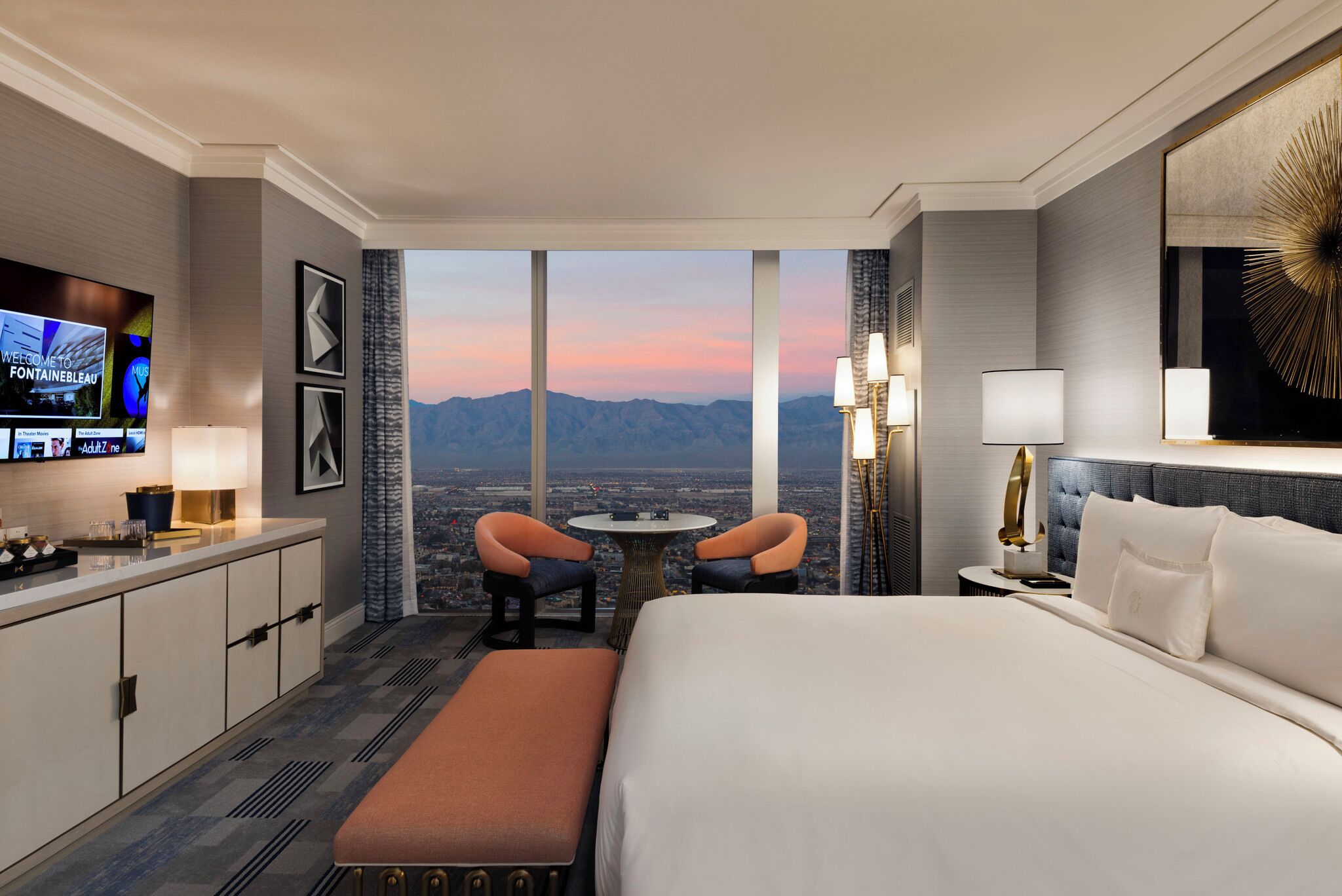 Photo - Fontainebleau Las Vegas, MICHELIN Key Award Hotel