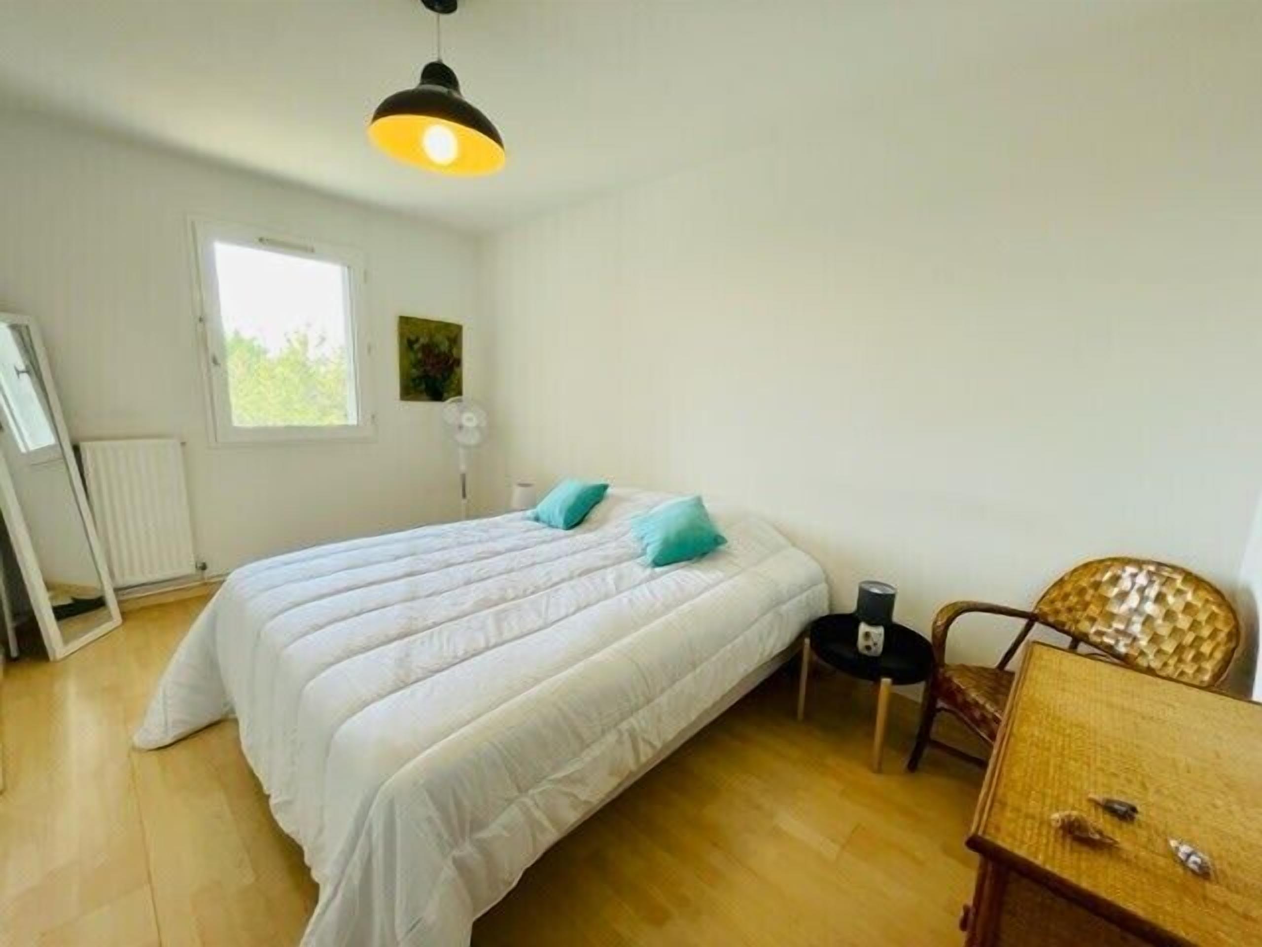 1 bedroom, iron/ironing board