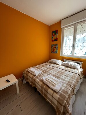 2 habitaciones, wifi gratis y ropa de cama 