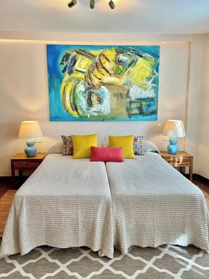 3 chambres, bureau, fer et planche à repasser, Wi-Fi