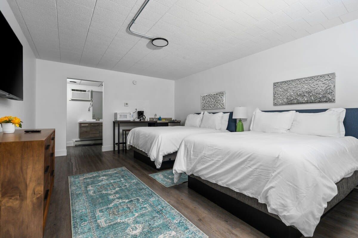 旅行婴儿床、WiFi、床单