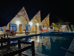 Piscine extérieure