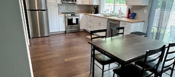 3BR/1BA BROKEN ARROW HOME