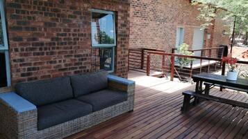 Luxury Apartment | Terrace/patio