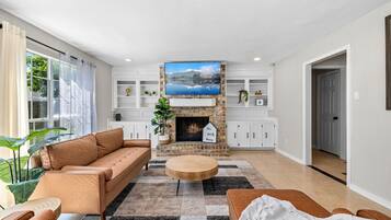 Smart TV, fireplace, table football