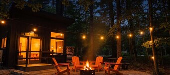 Glamping cabin w/ kitchenette & full bath - 17