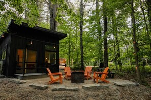 Terrace/patio - Modern, Luxurious, Cabin in the Woods - 17 (Freeport)