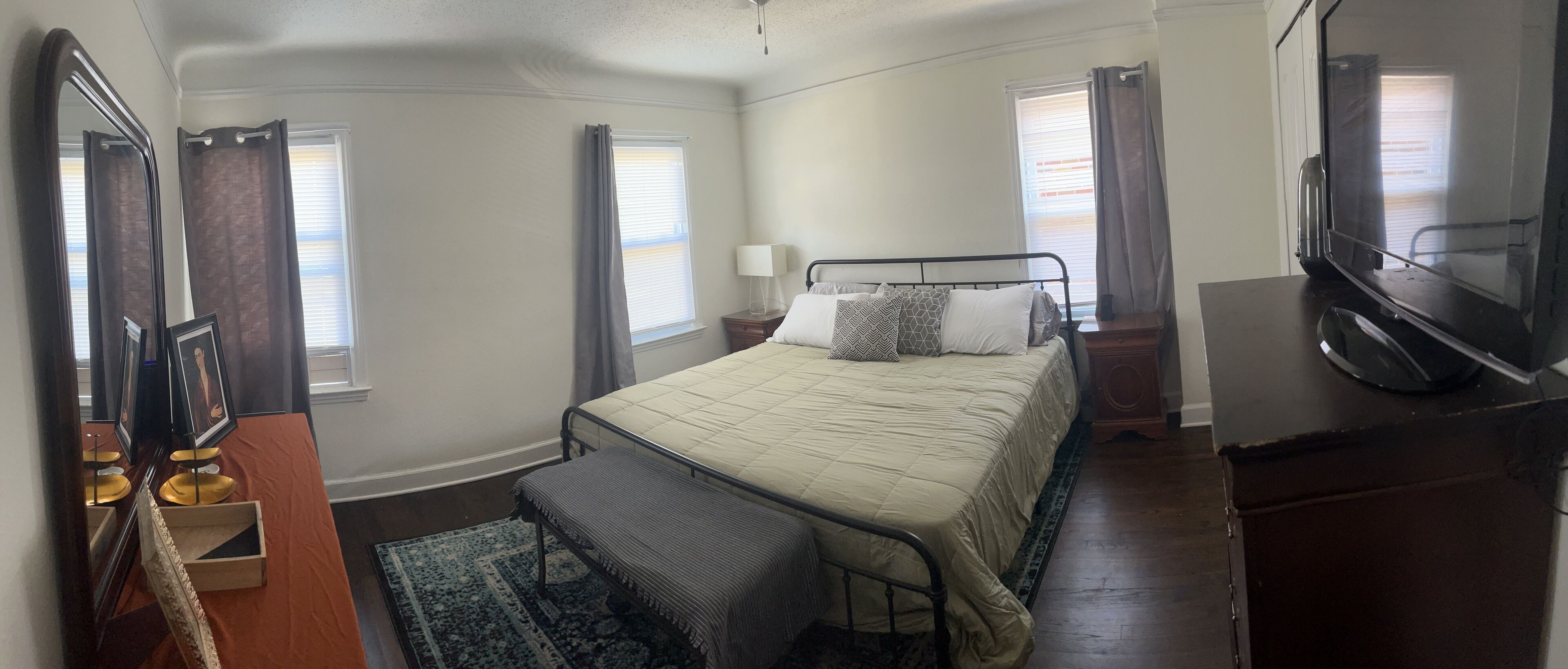 Humble home in the heart of Detroit. 15mins from downtown, 10 mins from Ferndale