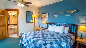Deluxe Studio | Desk, iron/ironing board, free WiFi, bed sheets