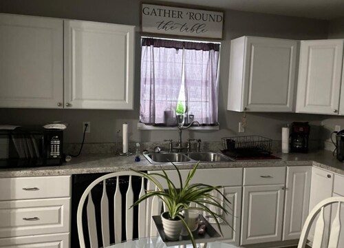 Country retreat great place for meditation and restoration.  30 minutes from 