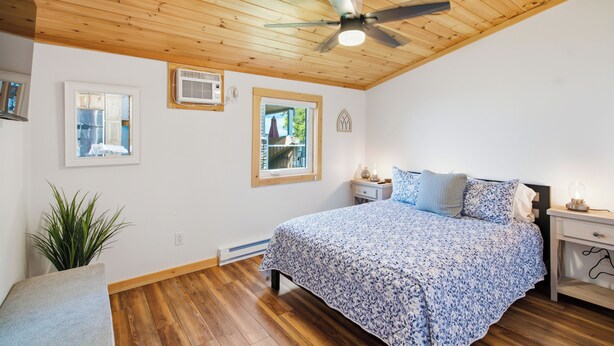 2 chambres, fer et planche à repasser, Wi-Fi gratuit, draps fournis