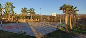 Sportplatz