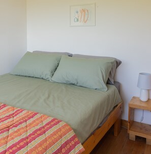 Bed sheets - The Common Knowledge Centre (Lisdoonvarna)