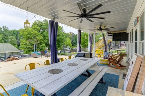 Murray Shores Getaway w/ Kayaks + Sea-Doo for Rent