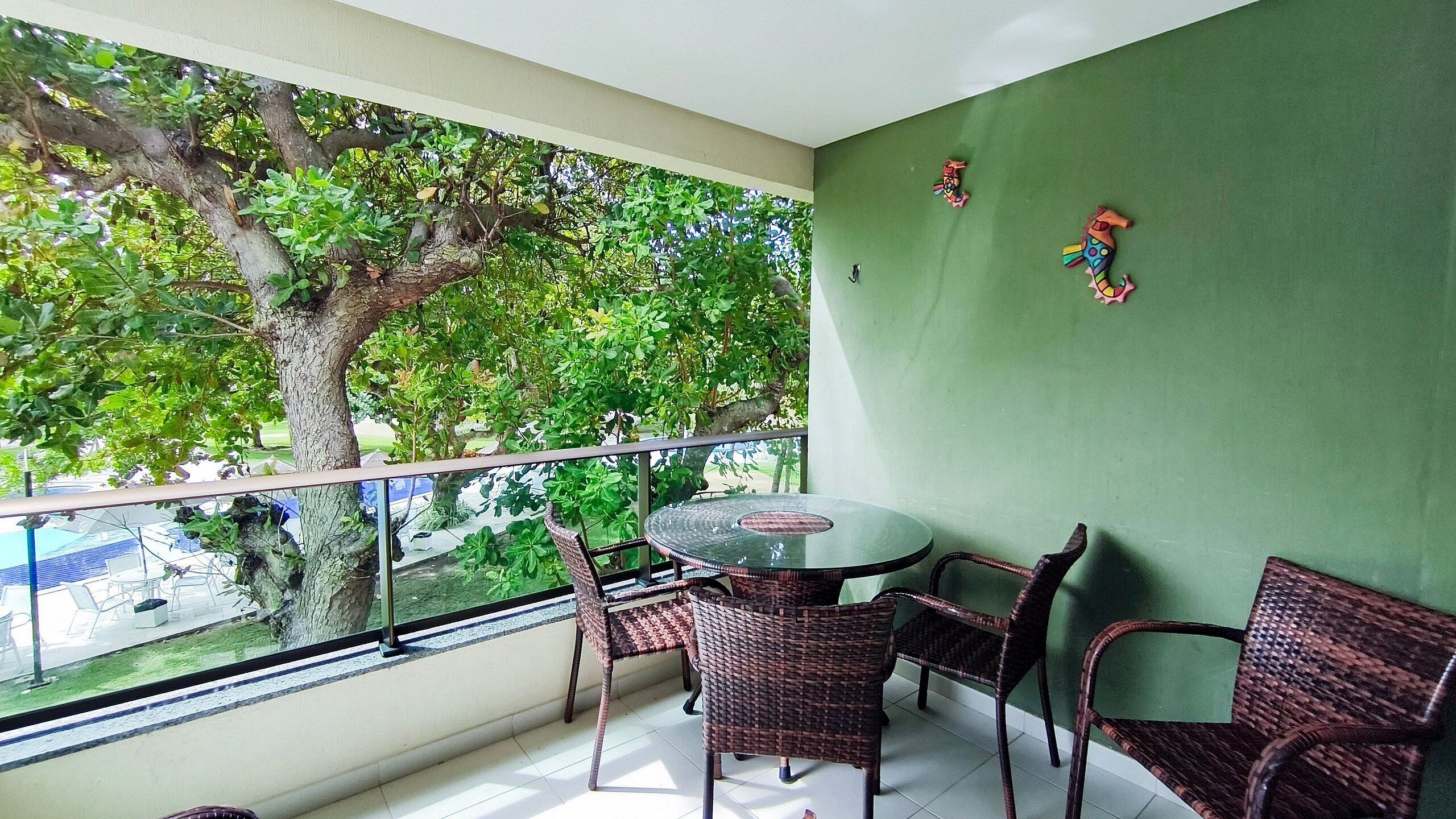 Apartment | Outdoor dining