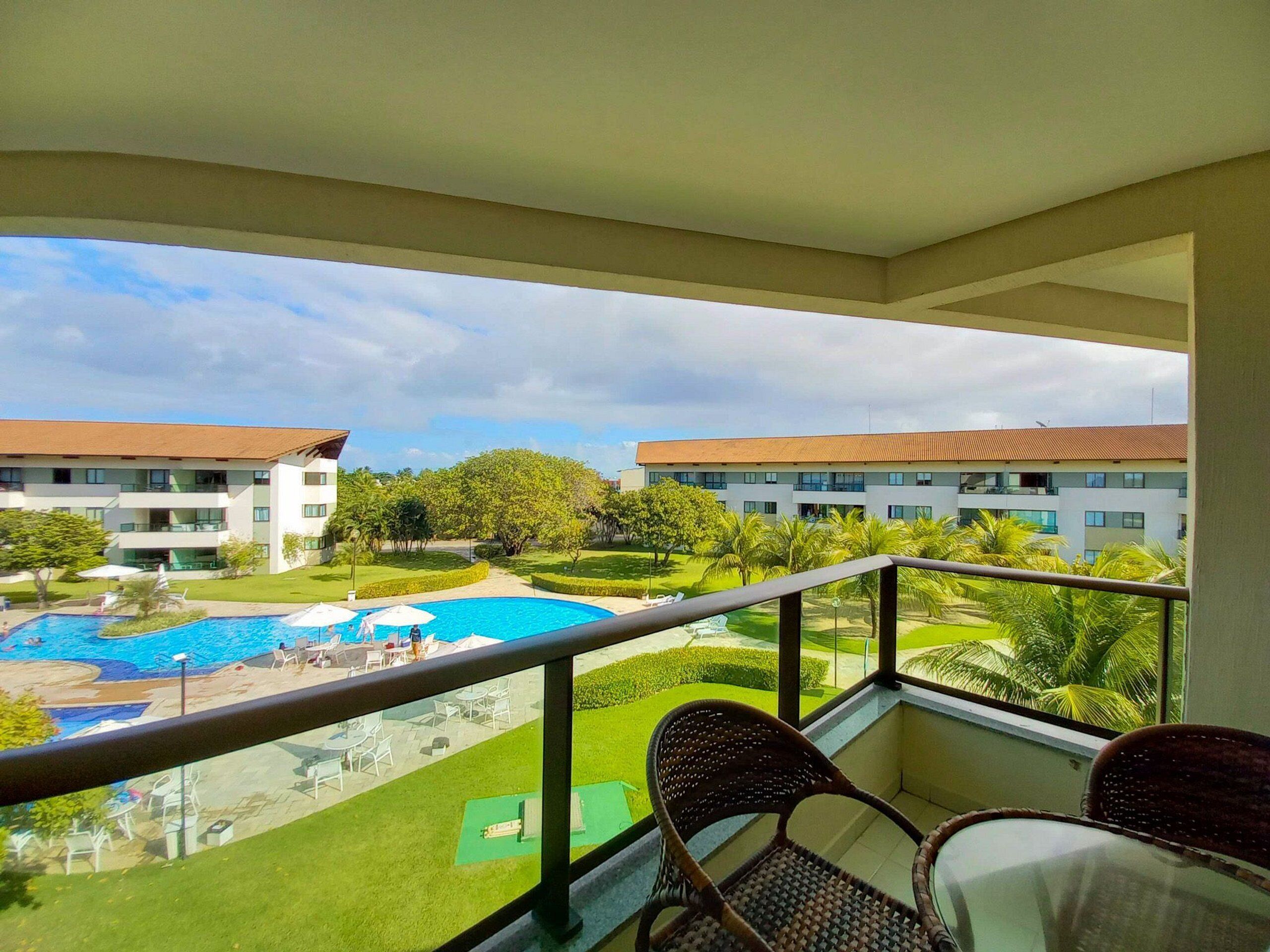 Classic Apartment | Outdoor dining