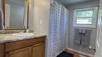 Håndklæder, Sæbe, Toiletpapir