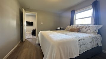 2 quartos, cofres nos quartos, Wi-Fi de cortesia, roupa de cama
