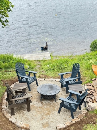 Property grounds. Water front Getaway