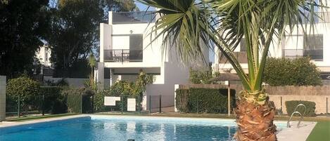 Piscina a l'aire lliure