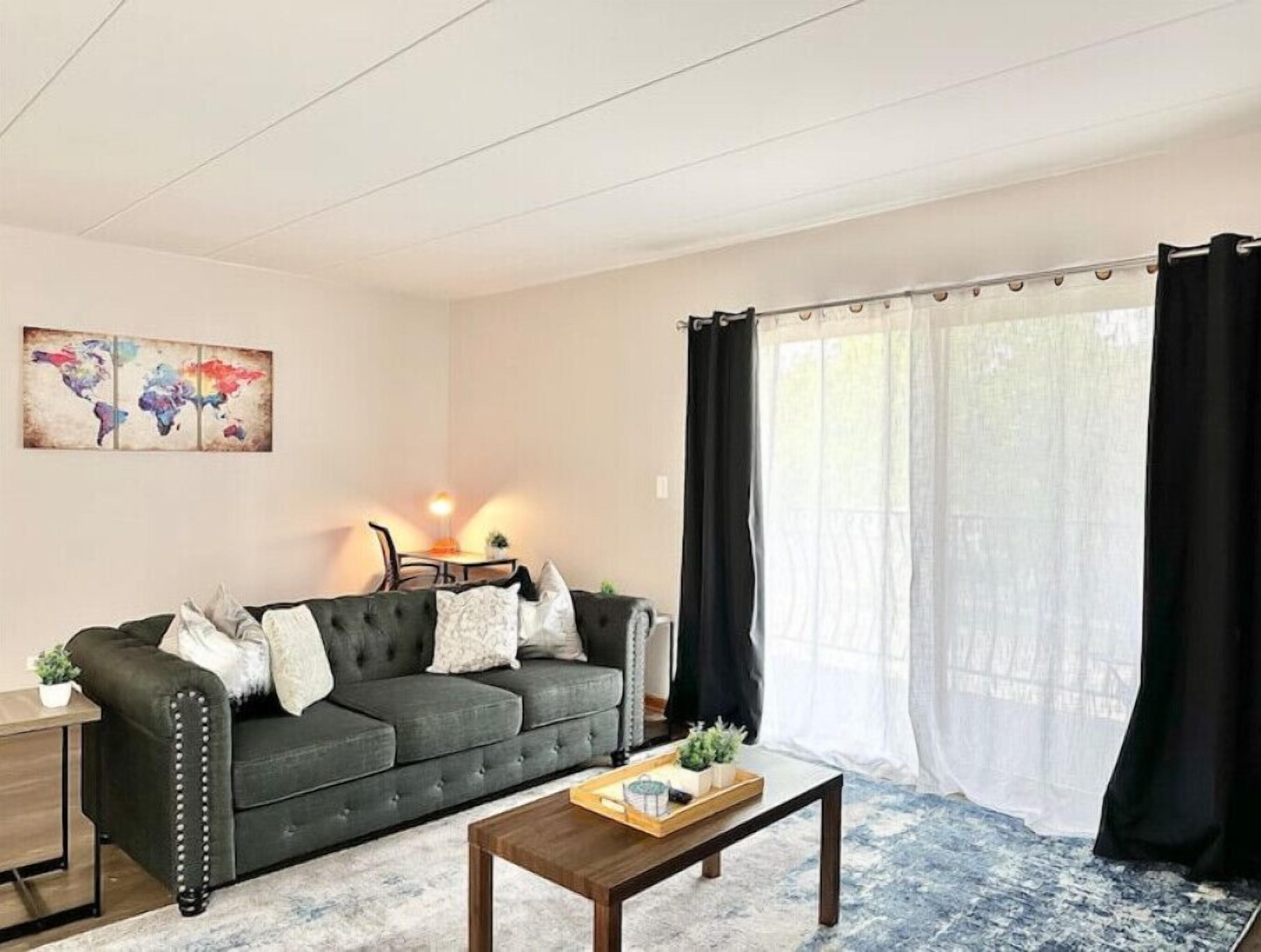 Fast Wi-Fi/4KTV/Free parking/Comfy beds/Getaway