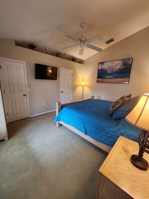 3 bedrooms, free WiFi, bed sheets