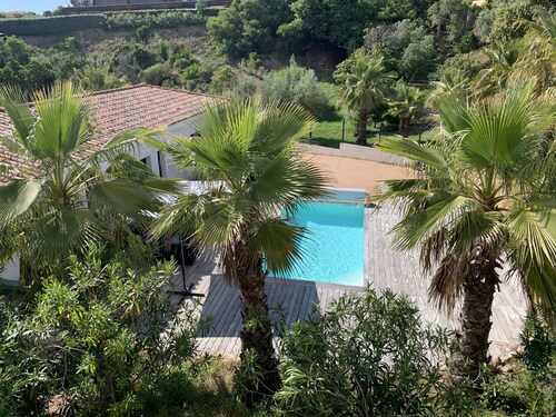 Apartment - Villa with private terrace and pool