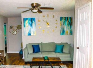 Living area - Cottages at Filbin Creek - Unit A (North Charleston)