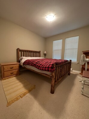 3 bedrooms, WiFi, bed sheets