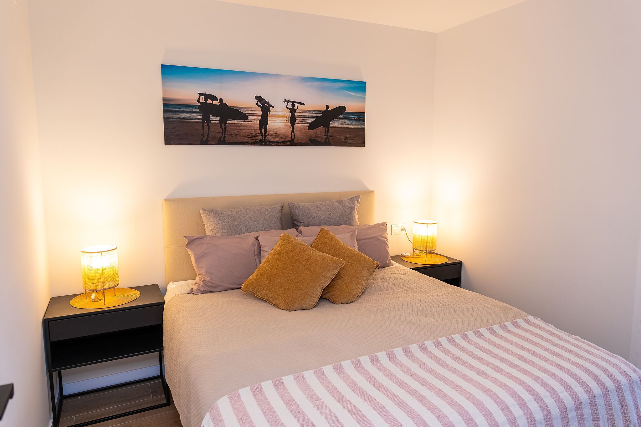 1 bedroom, iron/ironing board, internet, bed sheets