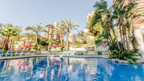 Pool - Cozy 1BR with Stunning Sea Views 100m from the beach! (Benidorm)