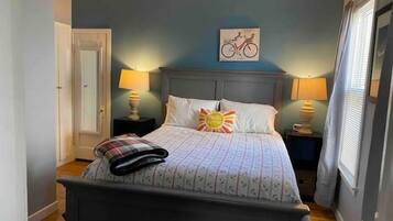 1 chambre, fer et planche à repasser, accès au Wi-Fi (inclus)