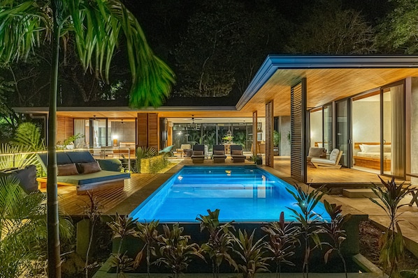 Outdoor pool - The L Design Villa (Santa Teresa de Cobano)