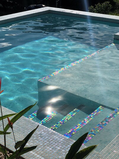 Beautiful 3B / 2.5B New House with private pool surrounded by Jungle & Mountains