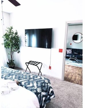 1 chambre, bureau, fer et planche Ă repasser, Wi-Fi gratuit