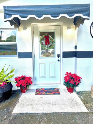 Exterior detail - The Boutique Guest House (Miami)