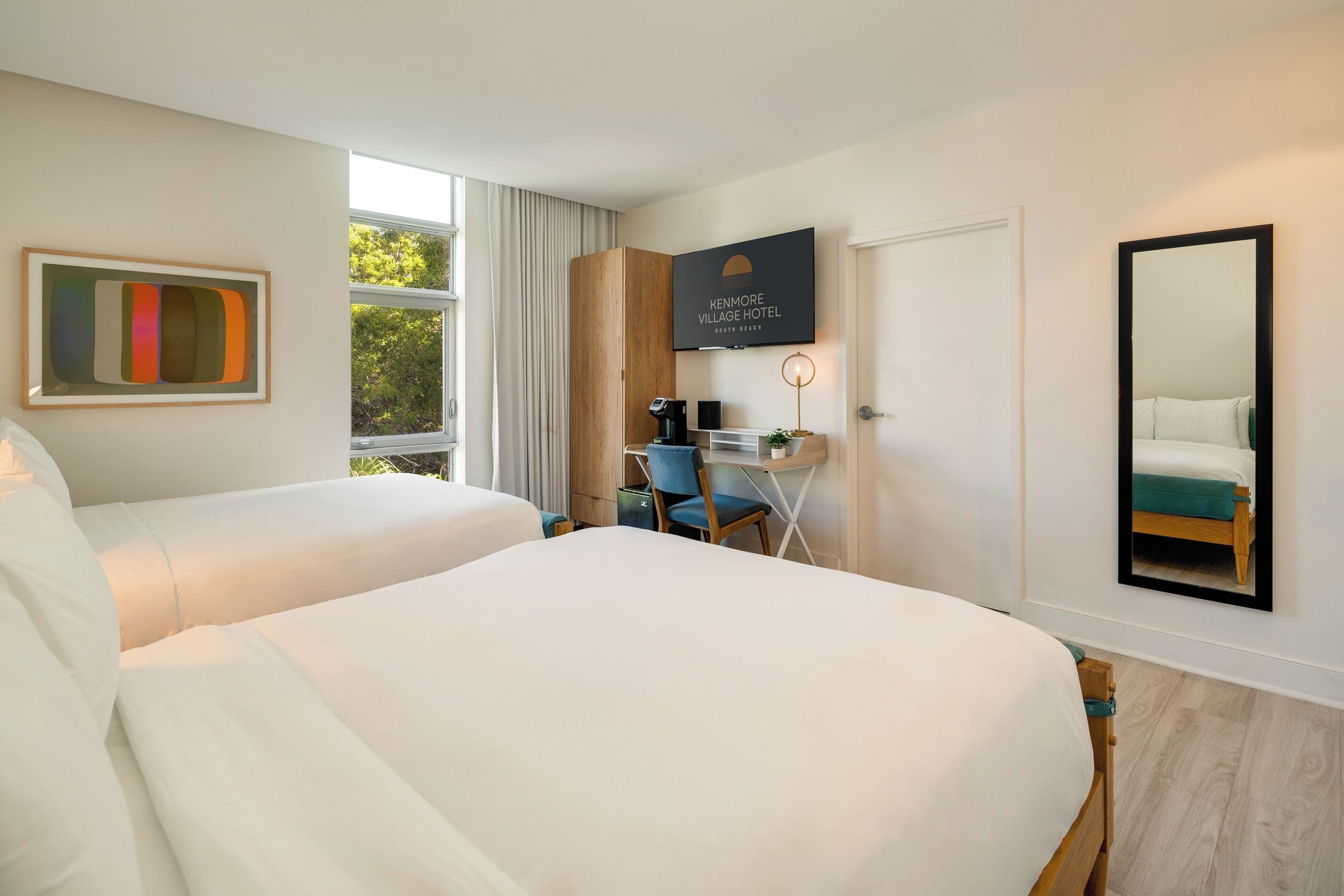 Hypo-allergenic bedding available, pillowtop beds, minibar, in-room safe