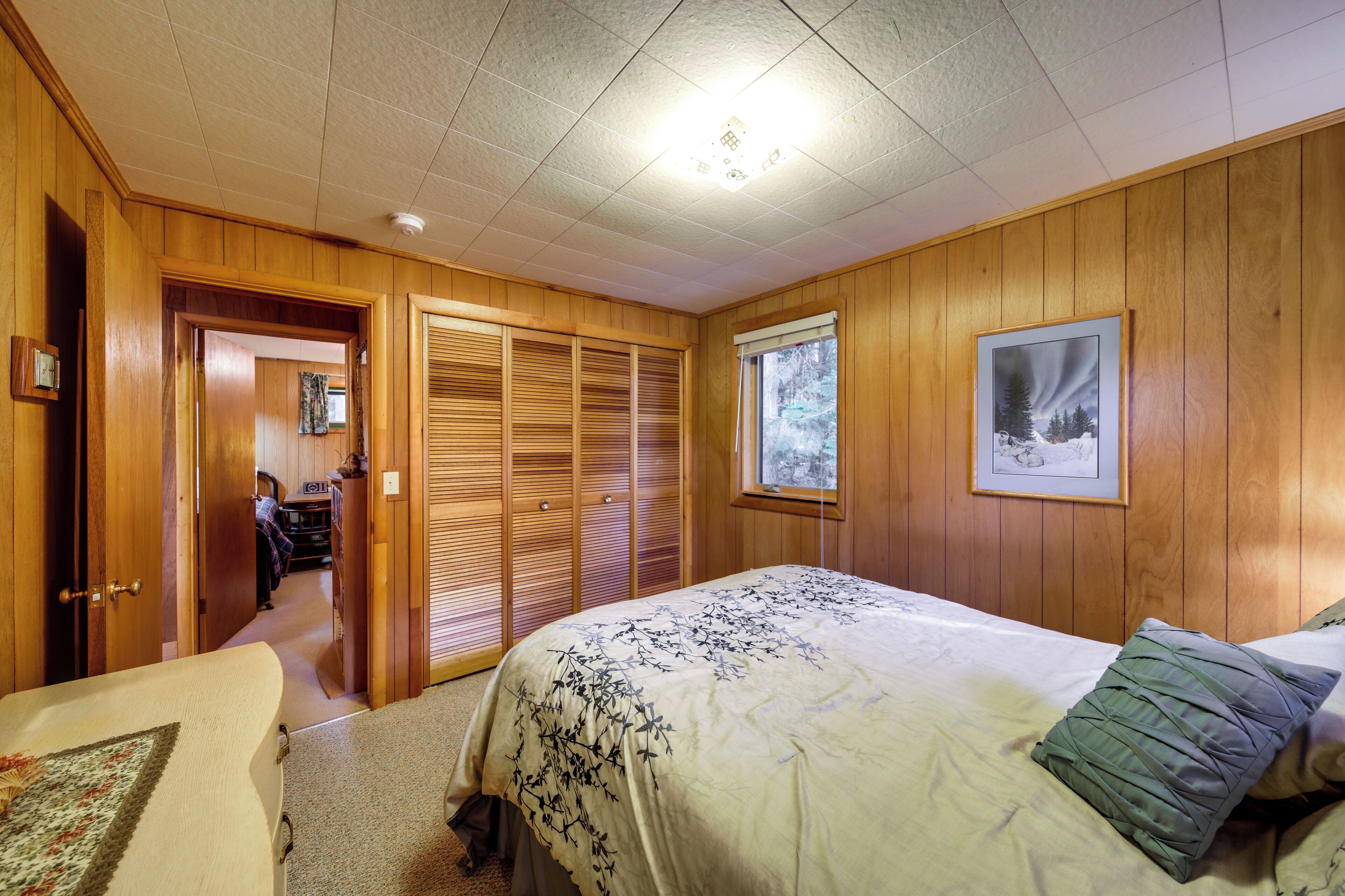 3 Schlafzimmer, Schreibtisch, Bügeleisen/Bügelbrett, Internetzugang