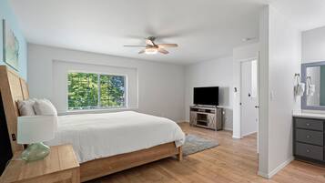 4 Schlafzimmer, Bügeleisen/Bügelbrett, WLAN, Bettwäsche