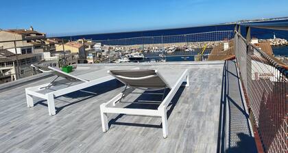 Maison atypique bord de mer, roof top et vue 360 °