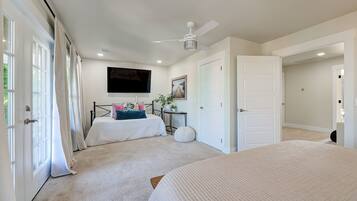 3 slaapkamers, een strijkplank/strijkijzer, wifi, beddengoed