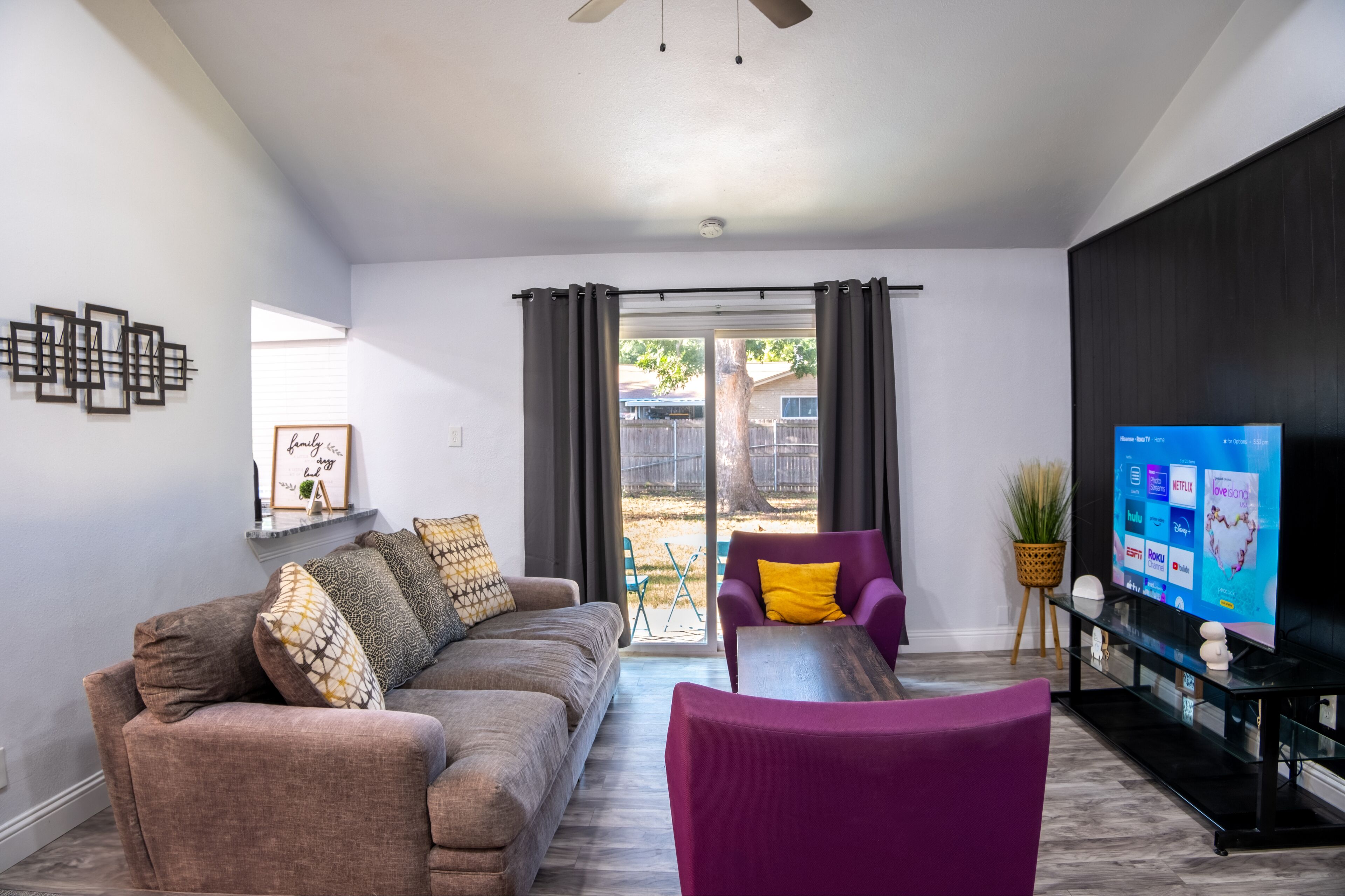 Stylist 4br2ba in the Heart of Arlin. Corp and Ins welcome