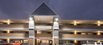Mainstay Suites Knoxville - Cedar Bluff