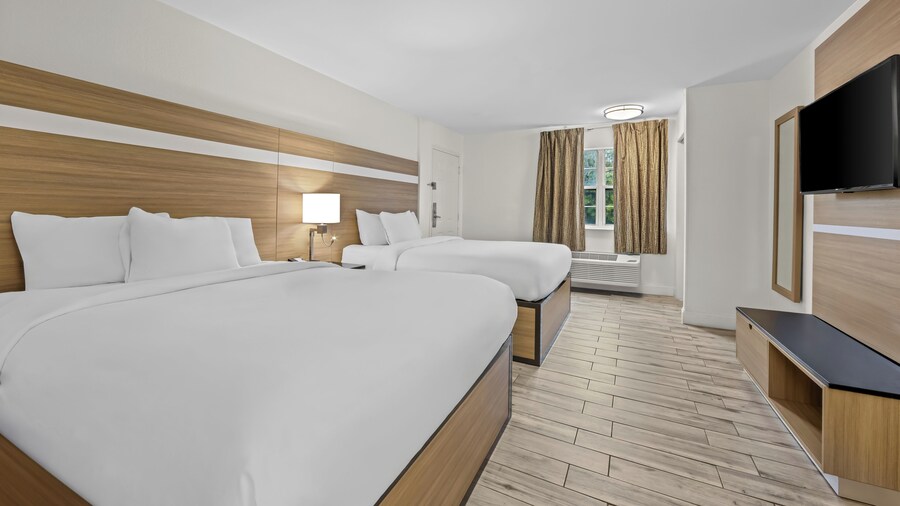 Mainstay Suites Knoxville - Cedar Bluff
