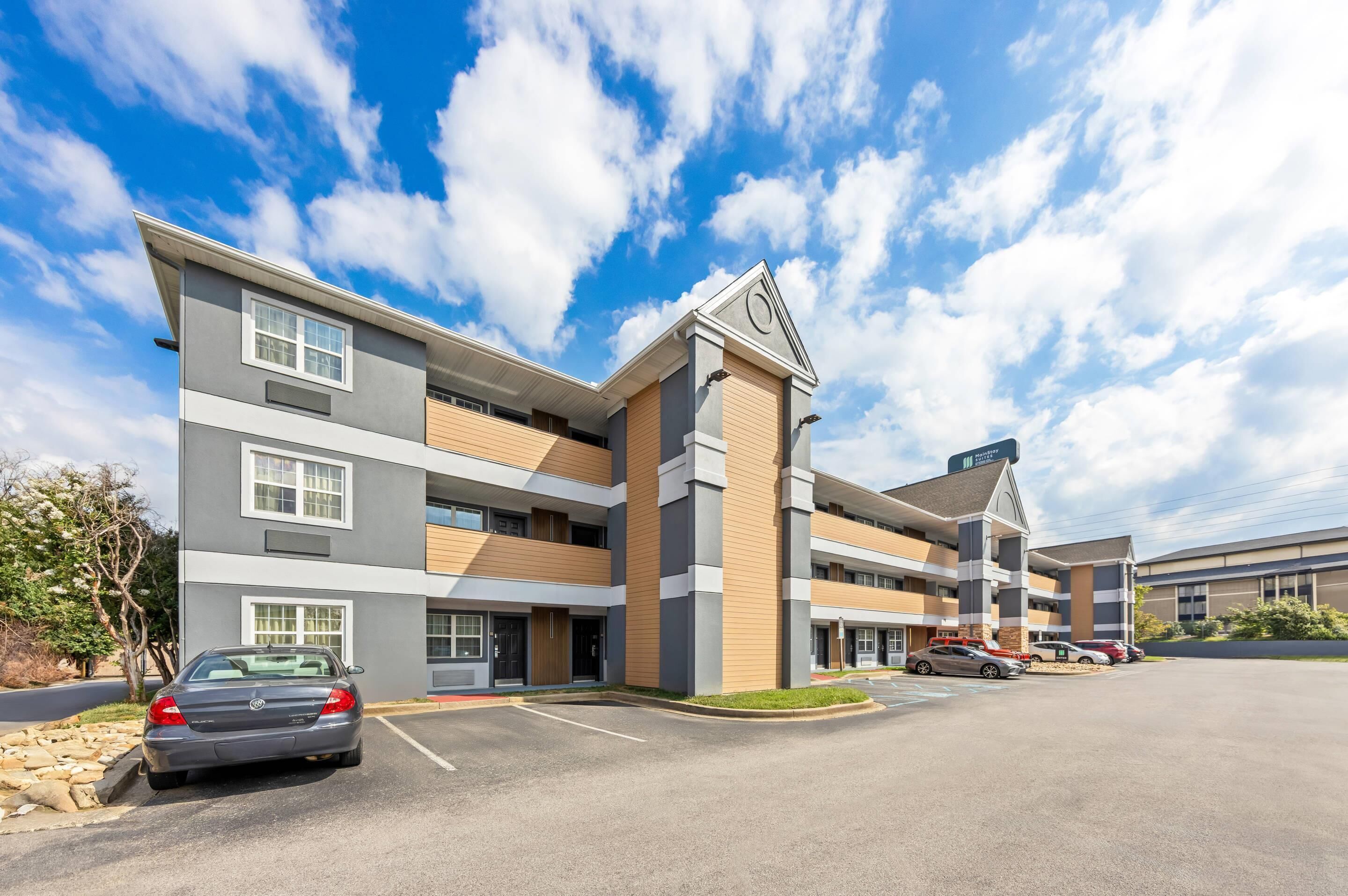 Photo - MainStay Suites Knoxville - Cedar Bluff