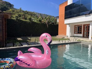 Piscine extérieure