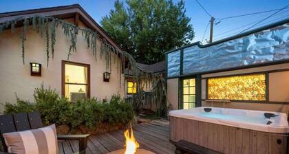 Stylish Home in Downtown Flagstaff Unit w/ Hot Tub