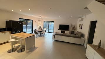 TV connectée, chaîne hi-fi